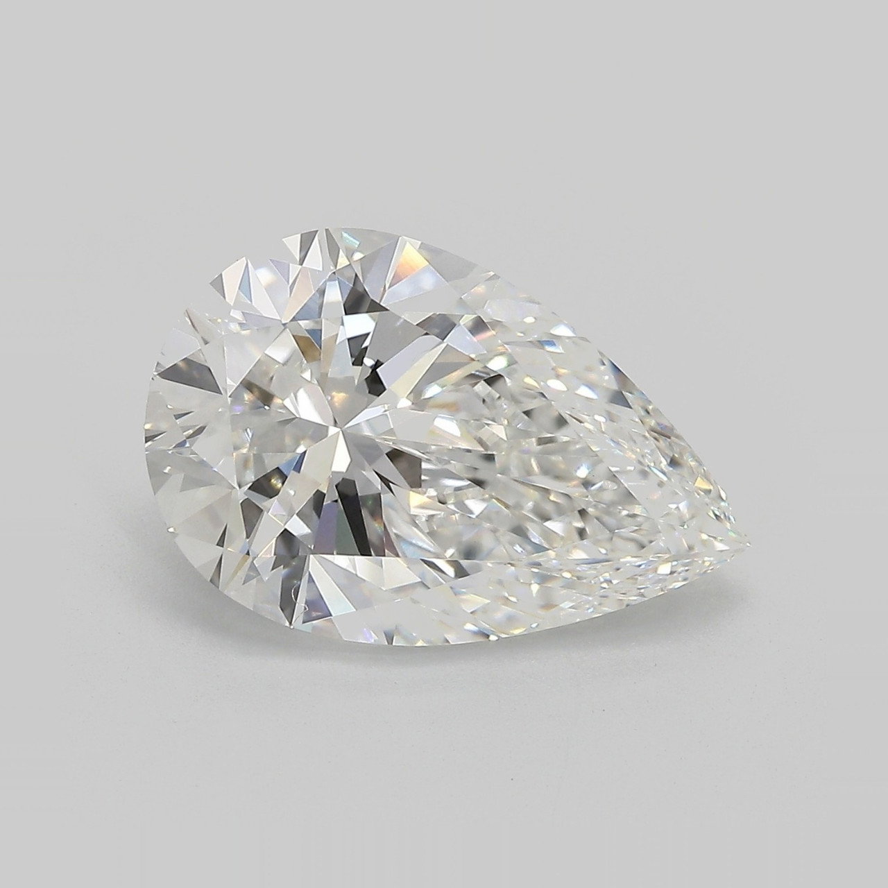 Pear 5.62 E VVS2 - #1041039 - Lab Grown 0
