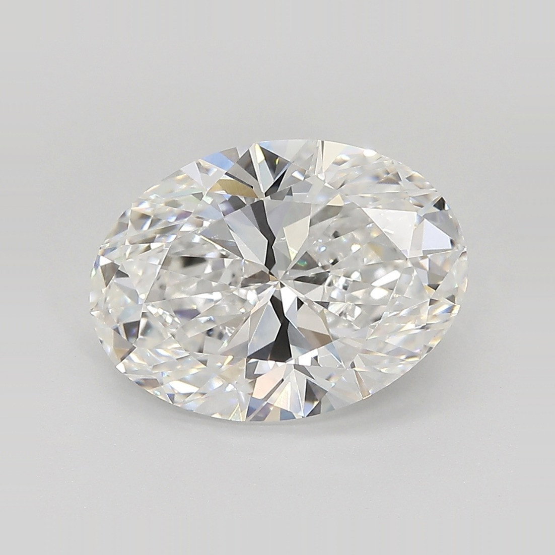 Oval 4.03 E VVS2 - #1046999 - Lab Grown