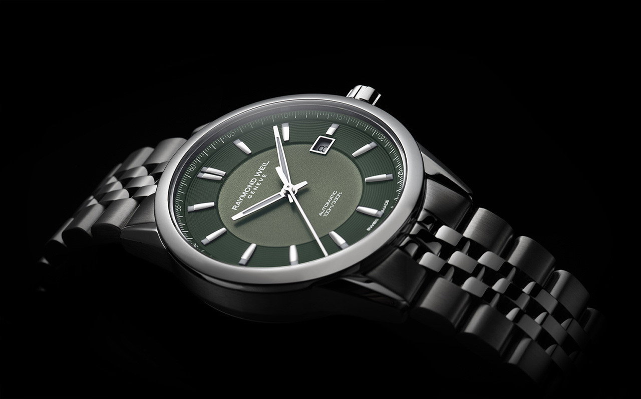 Raymond Weil Freelancer 38 Olive Green Dial Watch | Stainless Steel