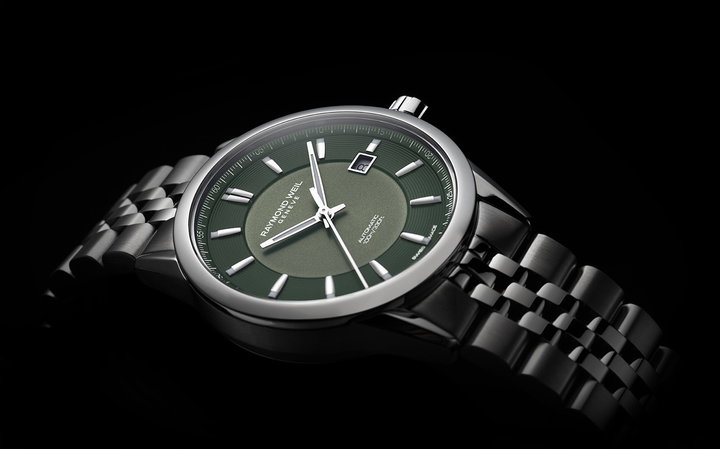 Raymond Weil Freelancer 38 Olive Green Dial Watch | Stainless Steel
