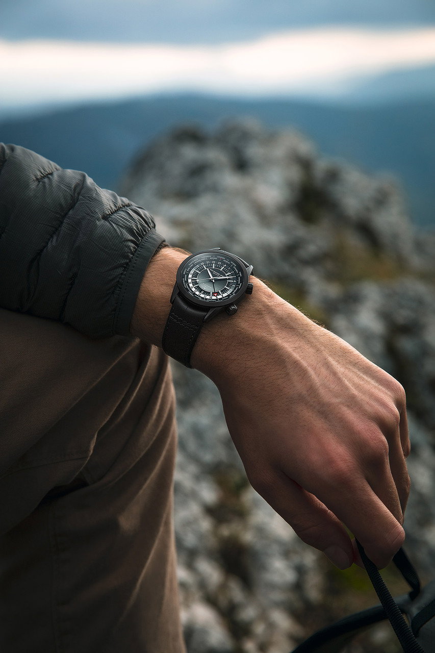Raymond Weil Freelancer GMT Worldtimer 41 Black Dial Watch | Black DLC