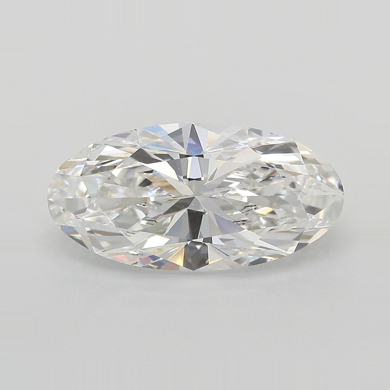 Oval 4.05 E VVS2 - #1064527 - Lab Grown