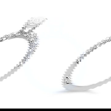 Tacori Petite Crescent Oval Sculpted Engagement Setting