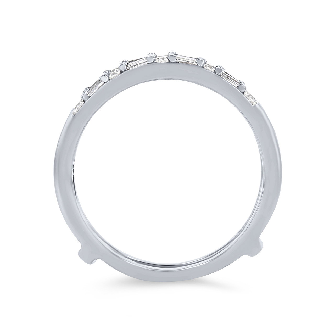 True Romance Alternating Round and Baguette Diamond Ring Guard