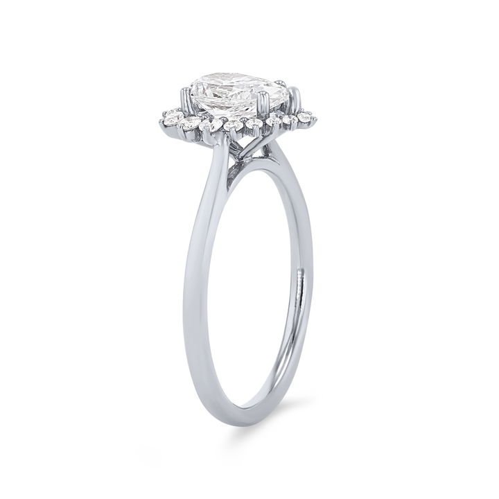 Platinum Pear Halo Solitaire Engagement Setting