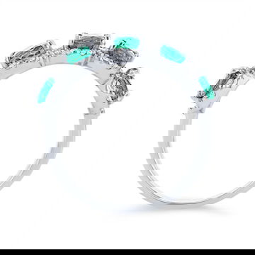 Oval Emerald and Diamond Halo Band 2
