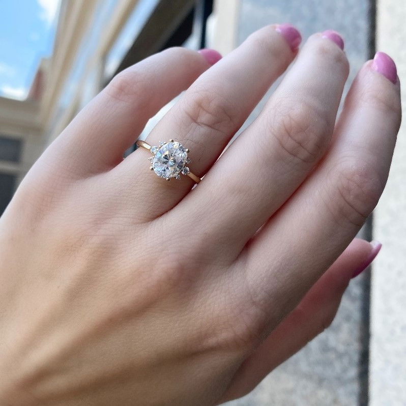 Graduated Diamond Accent Engagement Setting