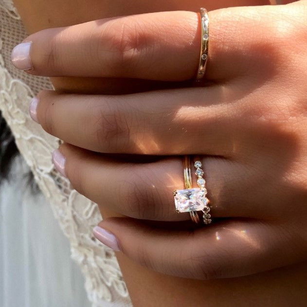 Solitaire Bevel Engagement Setting
