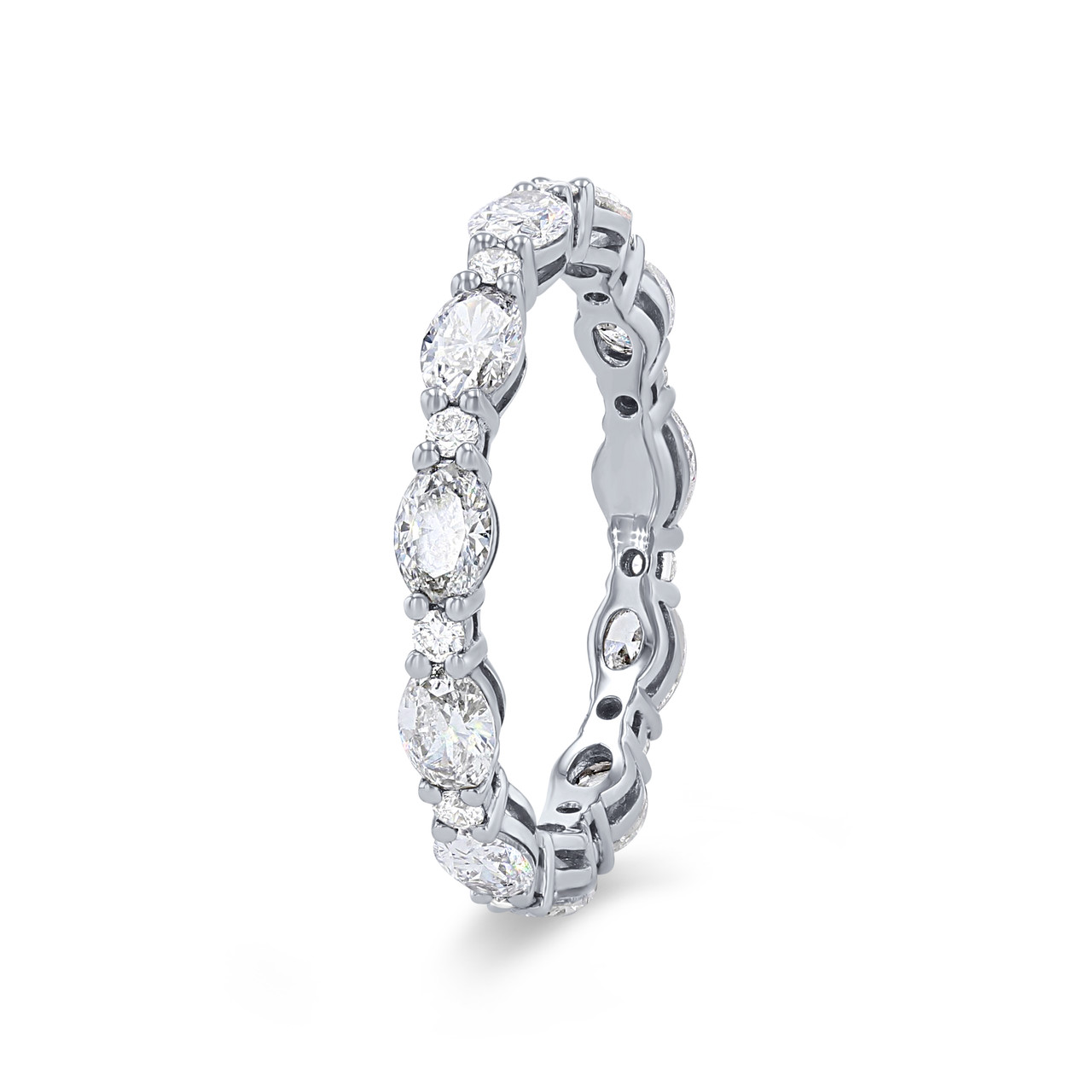 Alternating Oval and Round Diamond Eternity Wedding Band 1