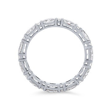 Alternating Oval and Round Diamond Eternity Wedding Band In Yellow Gold 14K