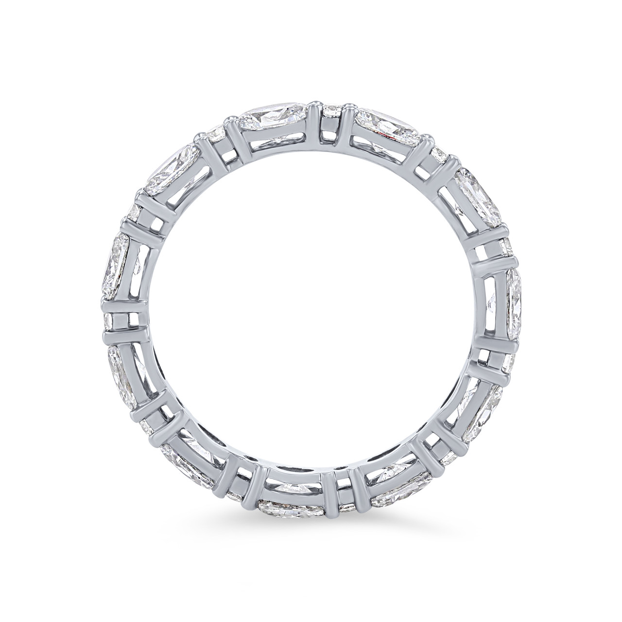 Alternating Oval and Round Diamond Eternity Wedding Band 3