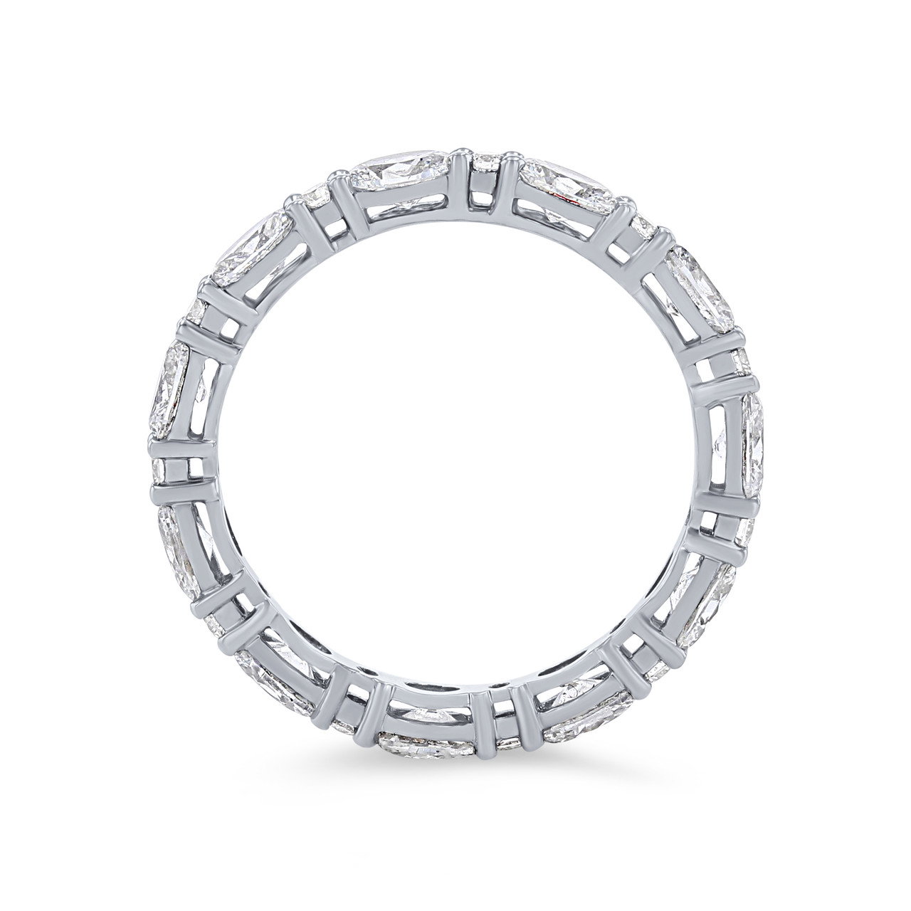 Alternating Oval and Round Diamond Eternity Wedding Band 3