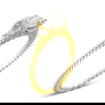 Three Stone Oval Diamond Engagement Setting