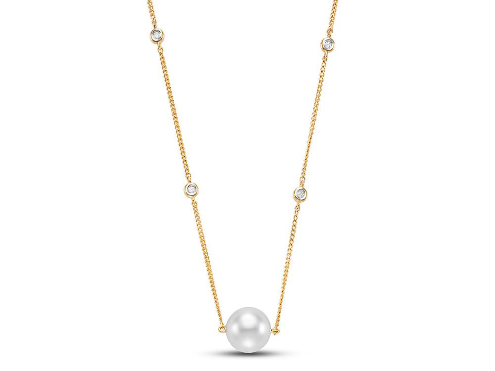 Pearl and Diamond Bezel Chain Pendant