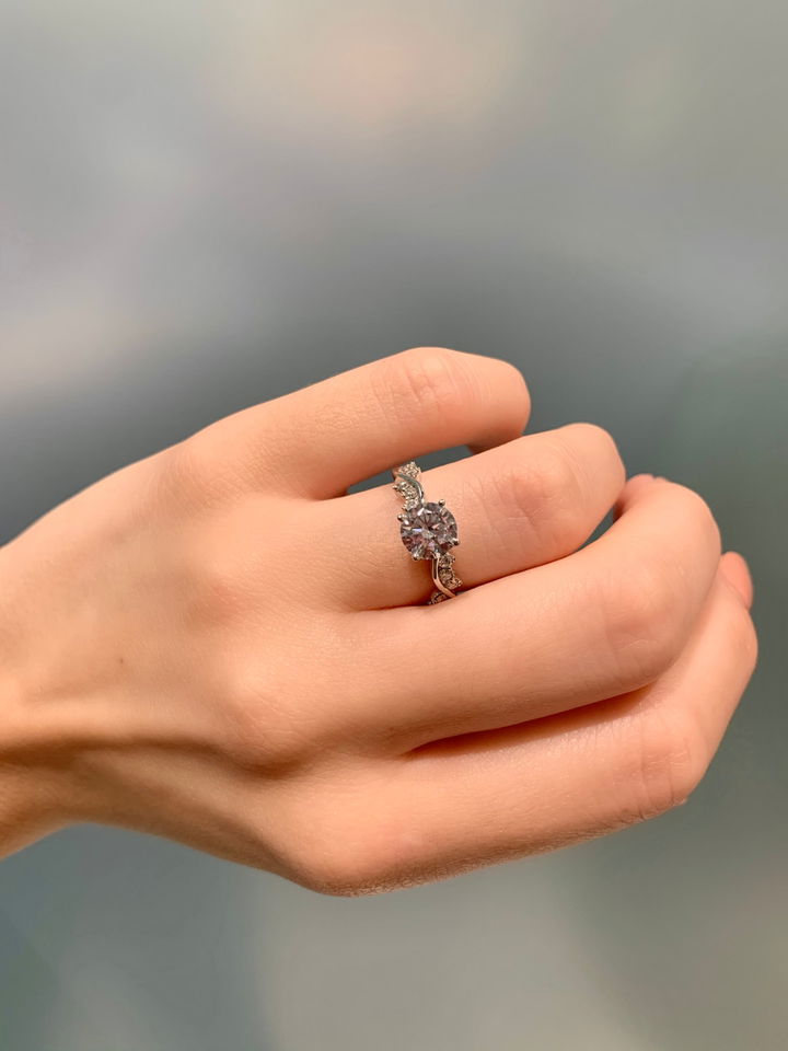 White Gold 14K Modern Twist Diamond Engagement Setting