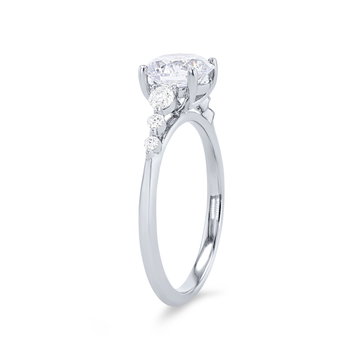 Single Prong Graduated Diamond Engagement Setting In White Gold 14K
