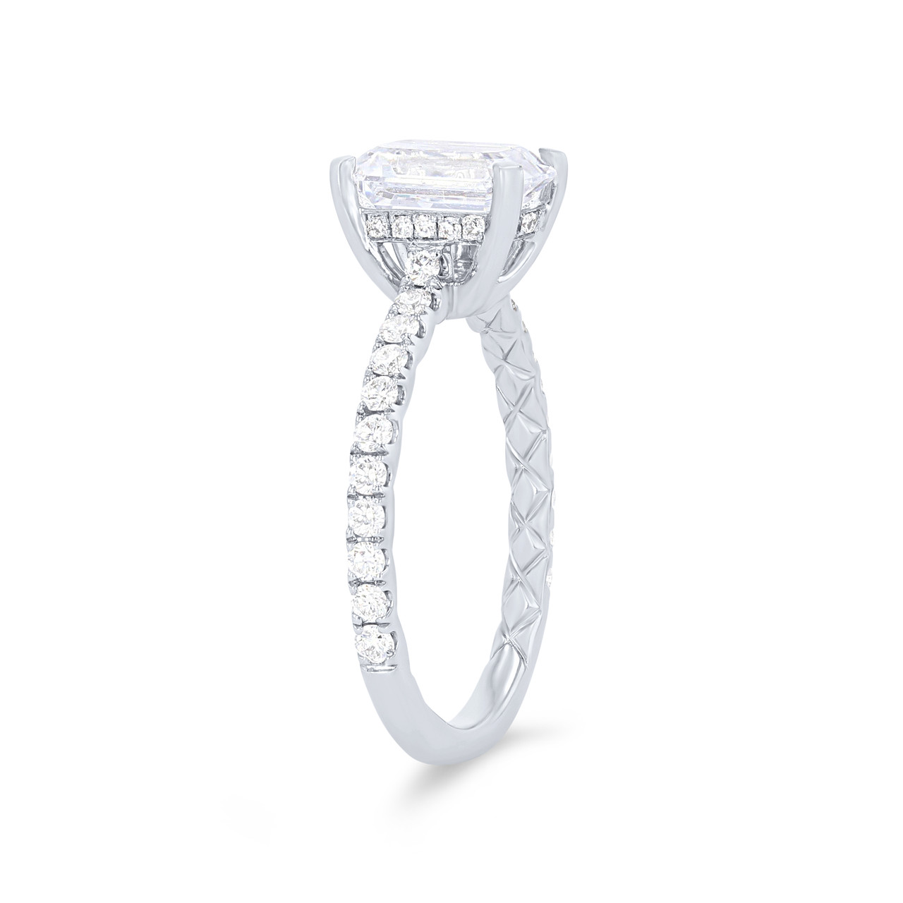 A. Jaffe Emerald Hidden Halo Engagement Setting
