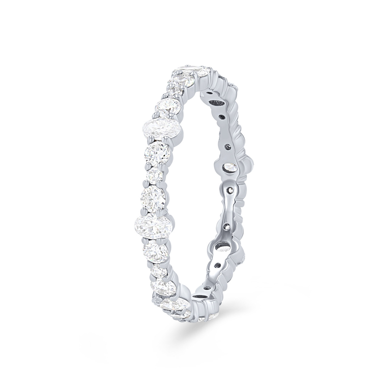 Oval and Round Graduated Diamond Eternity Wedding Band