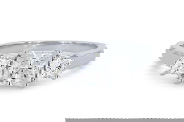 Three Stone Princess Diamond Engagement Setting