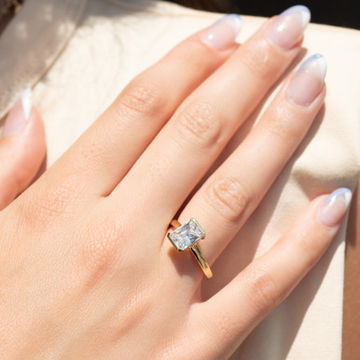 Solitaire Half Bezel Engagement Setting