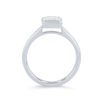 Solitaire Half Bezel Engagement Setting In White Gold 14K