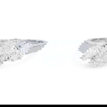 Classic Three Stone Oval Diamond Engagement Setting
