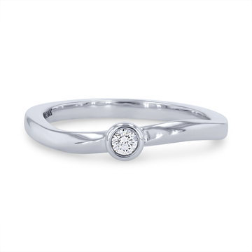 Bezel Single Diamond Wedding Band In White Gold 14K