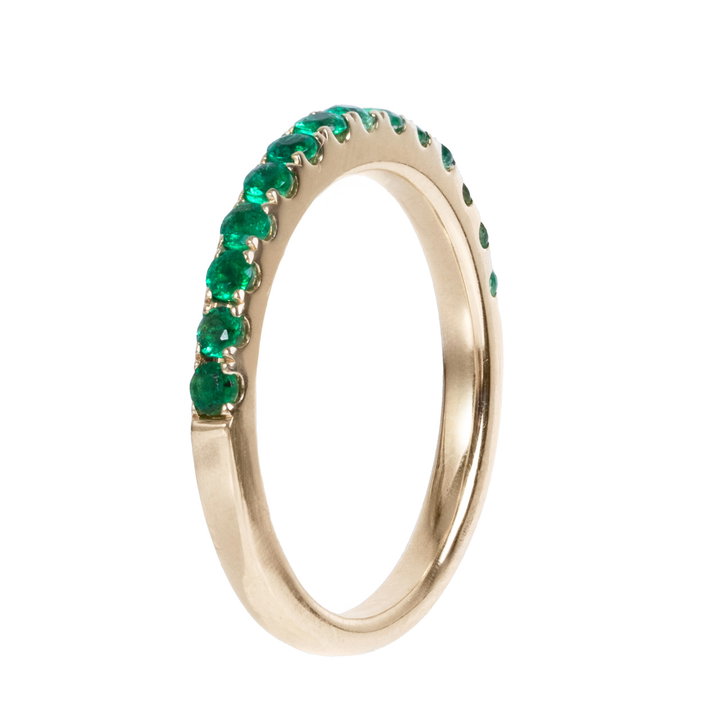 Green Emerald Wedding Band In White Gold 14K