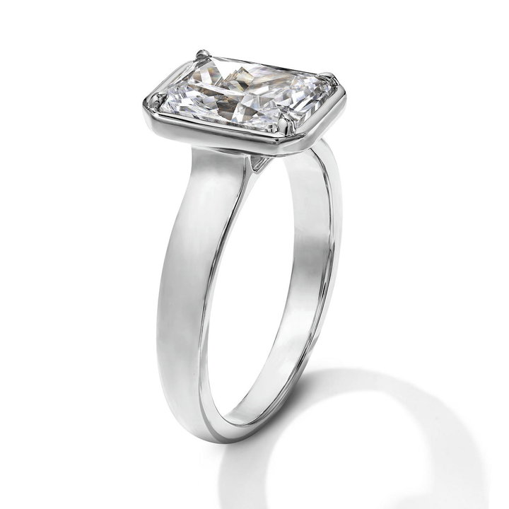Simon G. Solitaire Bezel Engagement Setting In White Gold 18K
