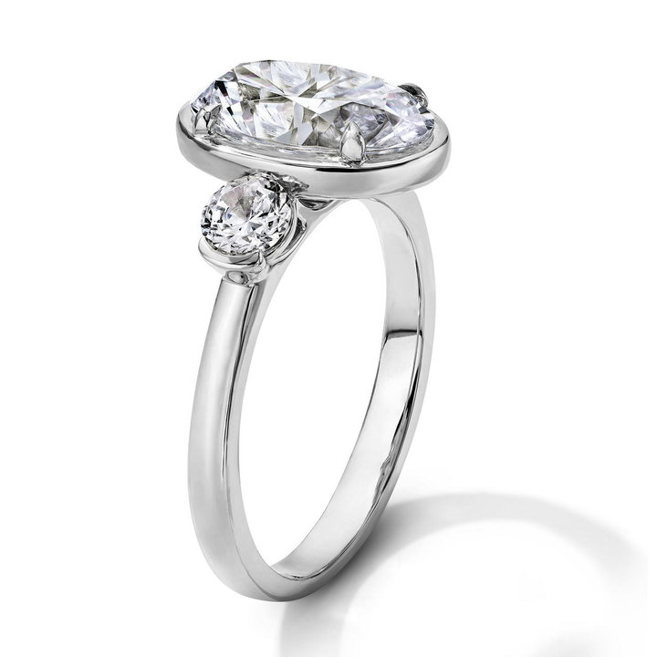 Simon G. Three Stone Oval Side Diamond Engagement Setting In White Gold 18K