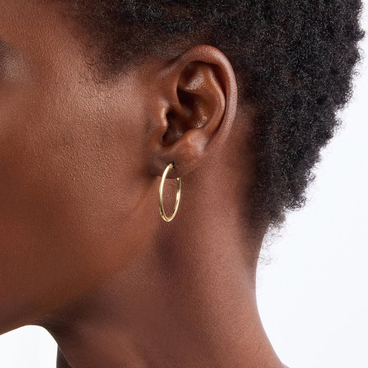 Gold Knife Edge Oval Hoop Earrings In Solid 14K Yellow Gold