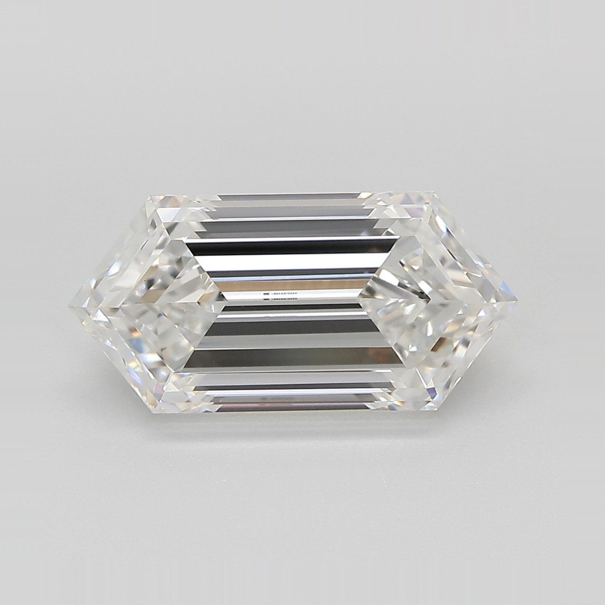 Hexagonal 4.08 F VVS2 - #1147378 - Lab Grown 0