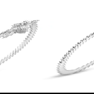 Contour Floral Diamond Ring
