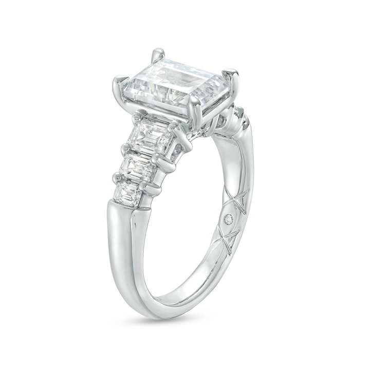 A. Jaffe Graduated Emerald Diamond Engagement Setting In Platinum