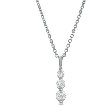 Graduated Three Stone Diamond Pendant Necklace In Yellow Gold 14K