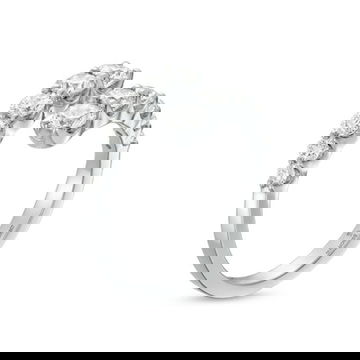 Graduated Diamond Bypass Ring
