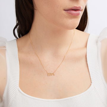 Mrs. Nameplate Pendant Necklace In Yellow Gold 14K