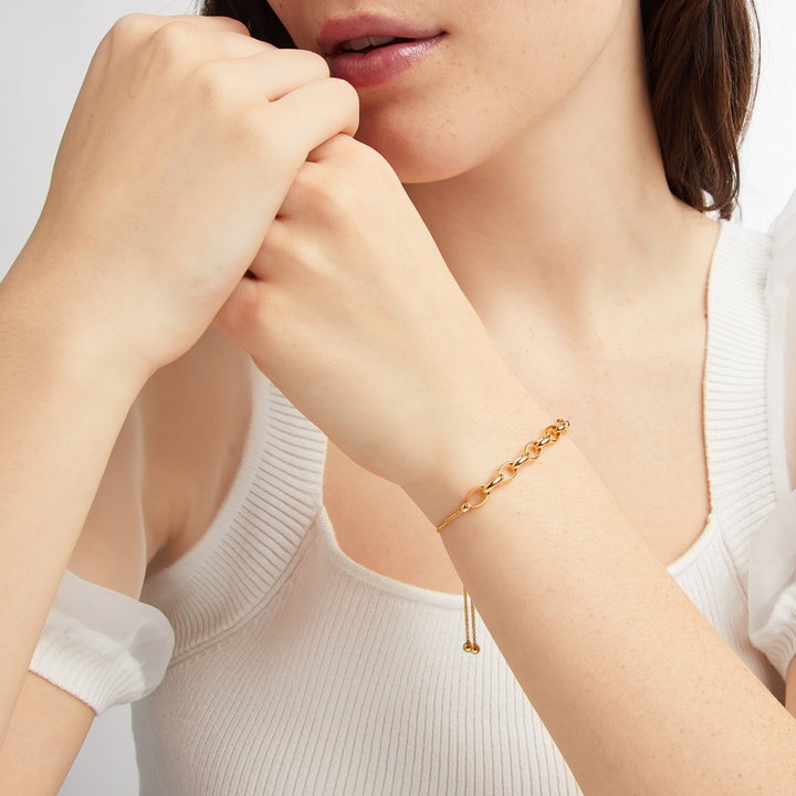 Oval Rolo Chain Bolo Bracelet In Solid 14K Yellow Gold
