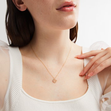 Verragio Victorian Open Diamond Pendant In Yellow Gold 18K