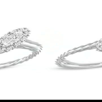 Round Diamond Halo Solitaire Engagement Ring