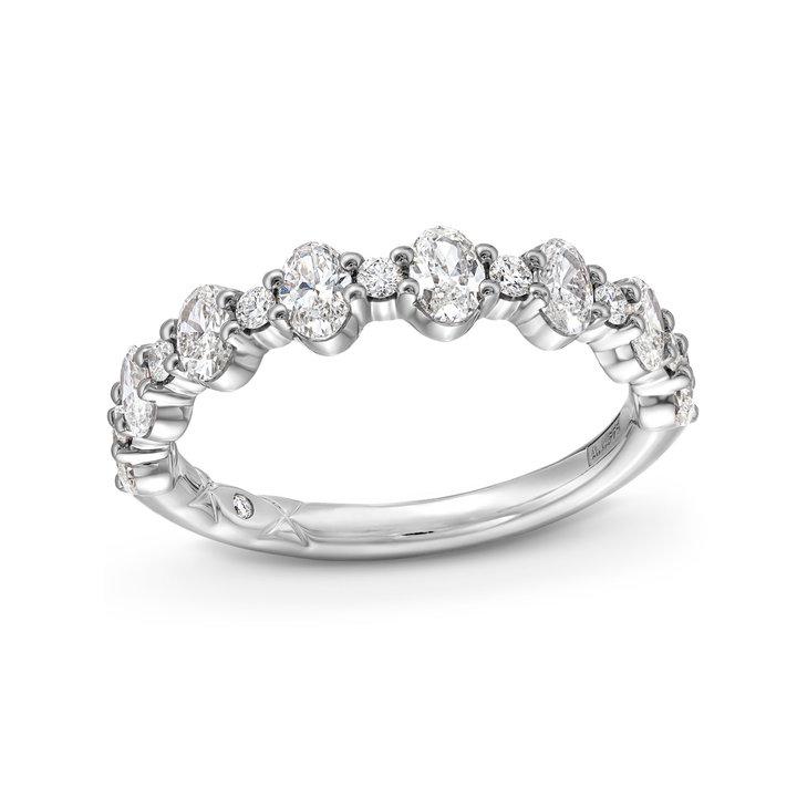 A. Jaffe Alternating Oval and Round Diamond Wedding Band In Platinum