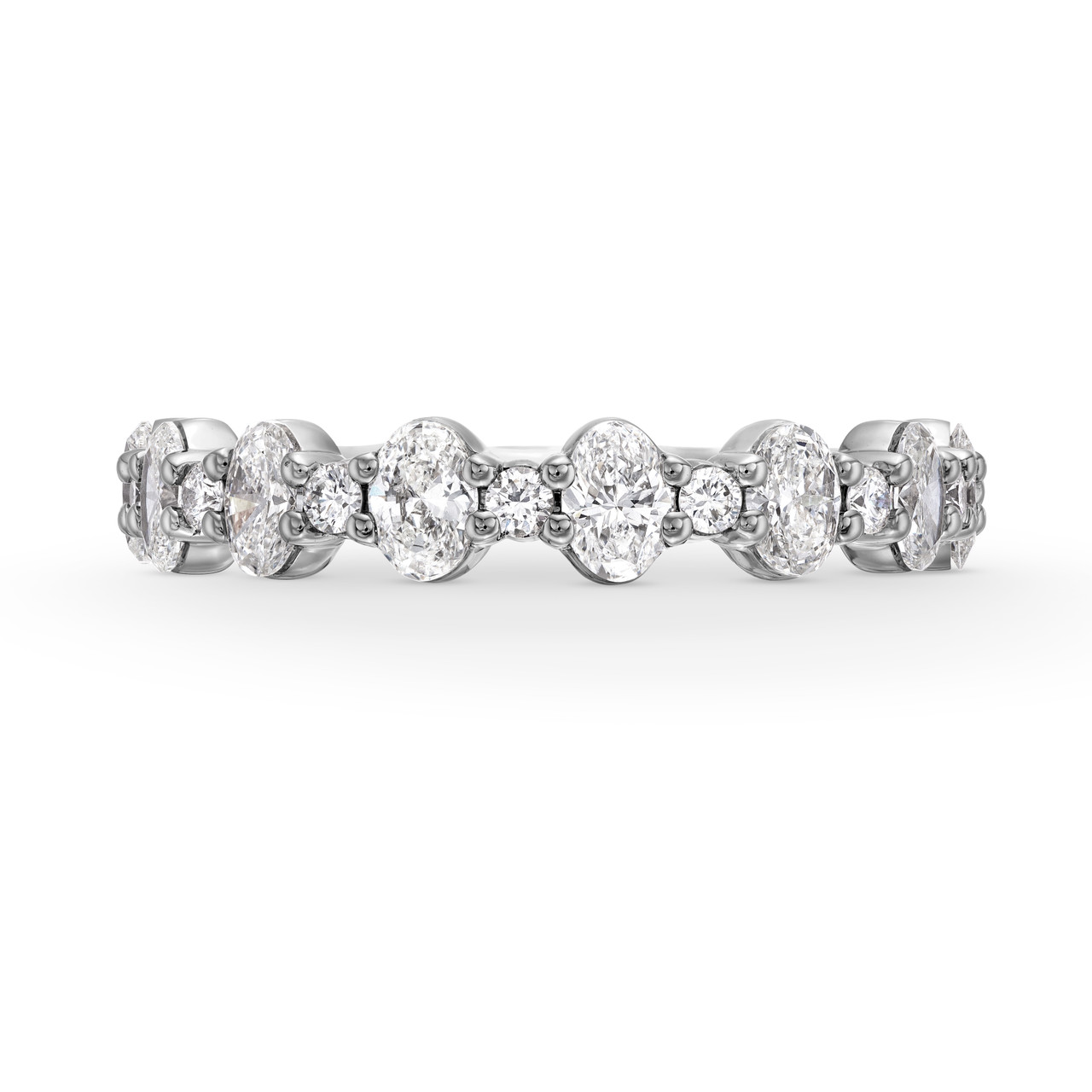 A. Jaffe Alternating Oval and Round Diamond Wedding Band 0