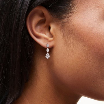 Diamond Pear Shape Cluster Drop Earrings In Yellow Gold 14K