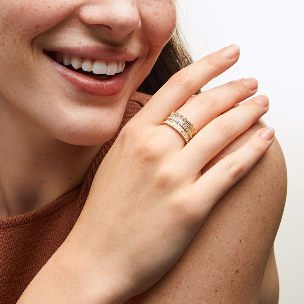 Scattered Diamond Band