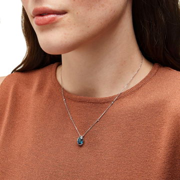 Pear Shape Blue Topaz Necklace In White Gold 14K