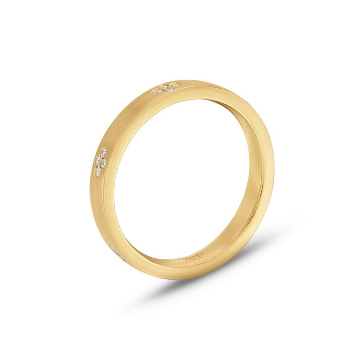 Cluster Diamond Wedding Band In Yellow Gold 14K