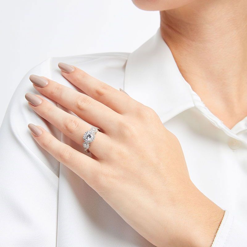 Three Stone Round Diamond Halo Twist Engagement Setting (For 1ct Round)