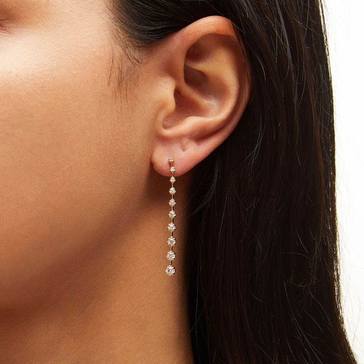 Yellow Gold Round Diamond Graduated Dangle Earrings