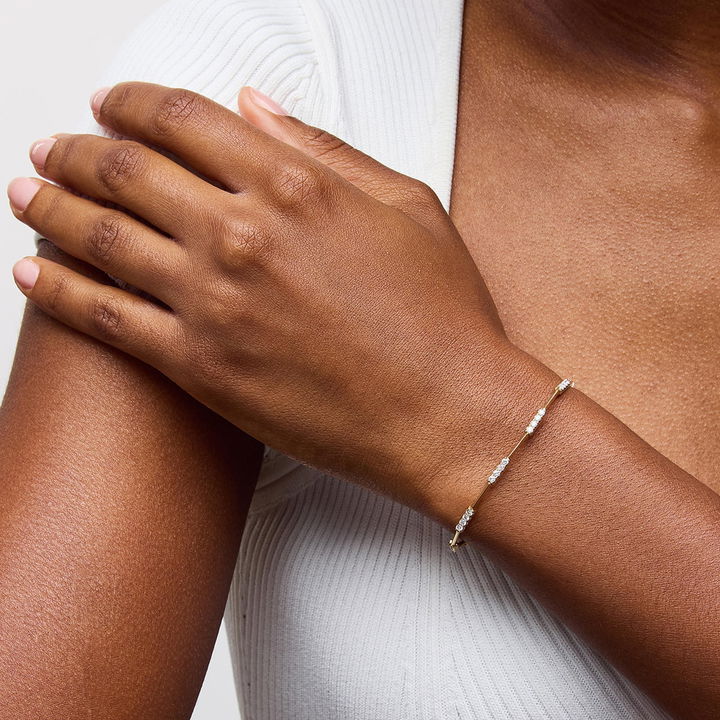 White Gold 14K High Polished Diamond Station Bracelet
