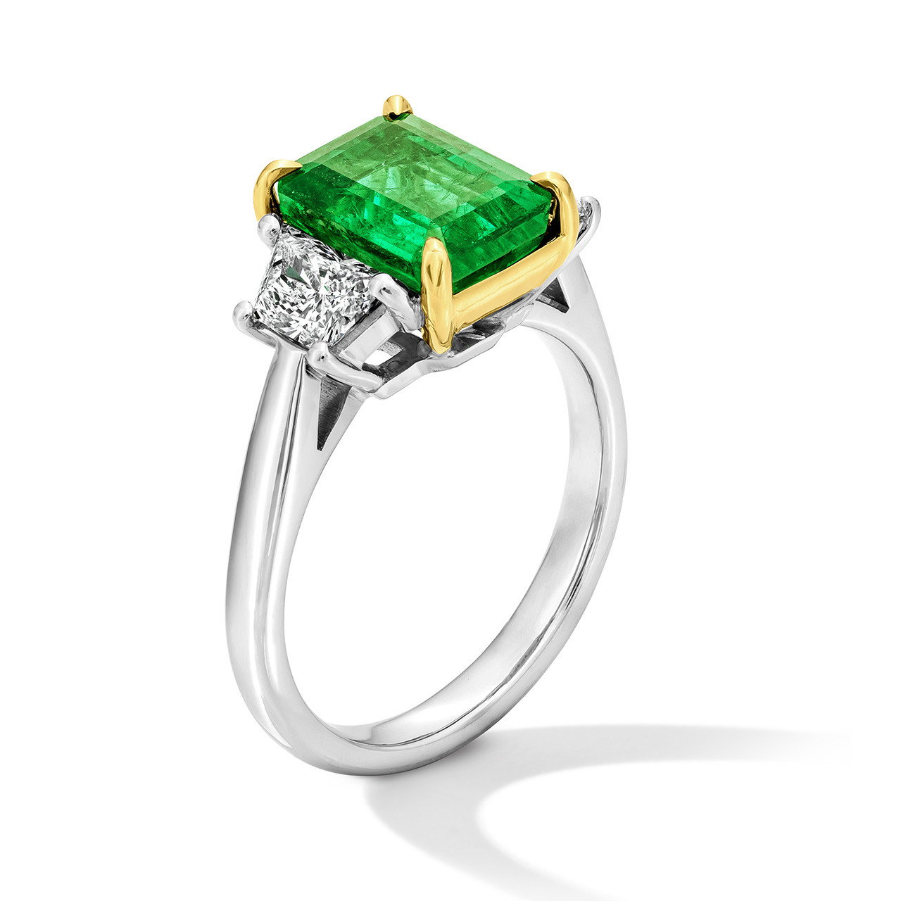 Green Emerald Three Stone Diamond Engagement Ring (2.66tw)